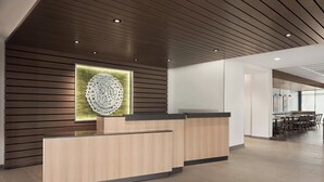 Reception - Fairfield Inn & Suites by Marriott Milwaukee West (Milwaukee)