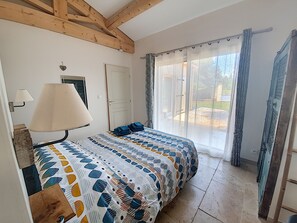 2 camere, ferro/asse da stiro, culla da viaggio, Wi-Fi gratuito