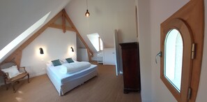 2 bedrooms, iron/ironing board, travel cot, Internet - Beautiful traditional architect villa, 400m from the beach, 8000m2 garden (Loctudy)