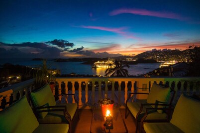 3 Bedroom House and Pool with Spectacular views of Charlotte Amalie Harbor