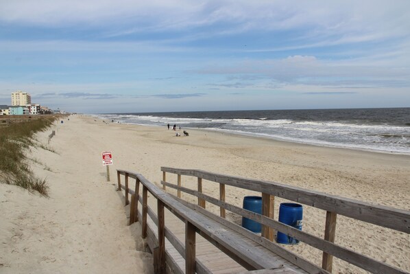Beach nearby, sun-loungers