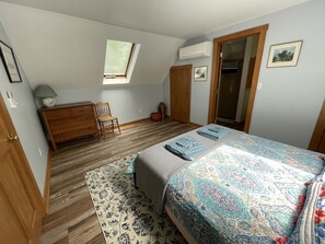 2 sovrum, strykjärn/strykbräda, gratis wi-fi och sängkläder