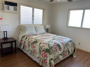 3 chambres, fer et planche à repasser, Wi-Fi, draps fournis