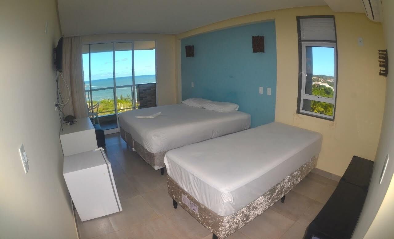 Blackout drapes, free WiFi, bed sheets