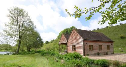 The Fishing Lodge - exclusive lakeside property with private fishing available.