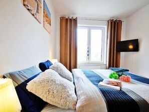 1 bedroom, iron/ironing board, WiFi
