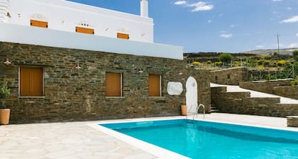 Villa Philoxenia - Imarkellis Boutique Villas