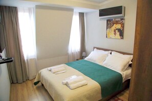 1 Schlafzimmer, Bügeleisen/Bügelbrett