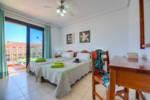 2 dormitorios, tabla de planchar con plancha, wifi y ropa de cama