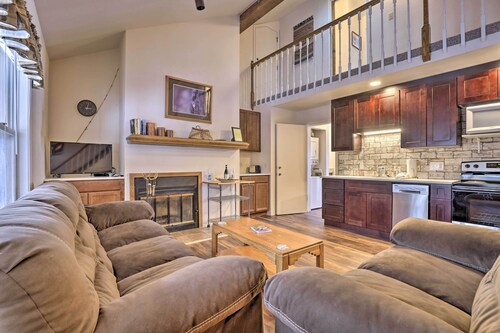 Fireplace & Stream Access: Cozy Grand Lake Retreat