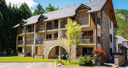 Appartement cosy à 500 m de la télécabine et des thermes! Casiers à ski