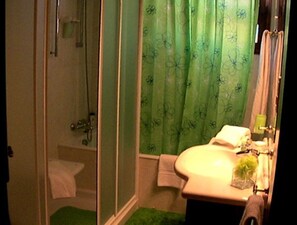 Hair dryer, towels - Villa de Sao Paulo - (Funchal)
