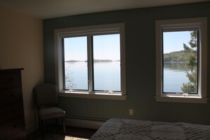 3 多间卧室、办公桌、熨斗/熨衣板、WiFi