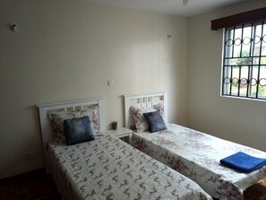 3 bedrooms, iron/ironing board, free WiFi - 3 bedrooms,Well Furnished Apartment in Westlands. (Nairobi)