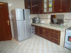 Fridge, microwave, toaster