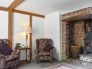 Interior - 2 bedroom accommodation in Eastry, near Sandwich (Eastry, near Sandwich)