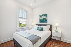 3 bedrooms, desk, iron/ironing board, travel crib