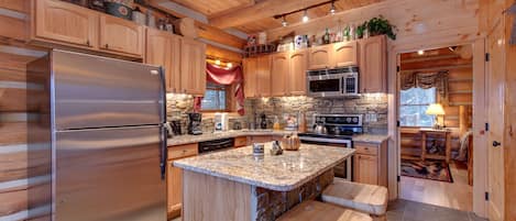 Micro-ondes, lave-vaisselle, cafetière/bouilloire