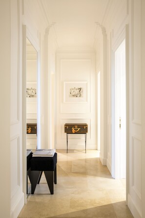 Deluxe Double Room, Garden View | Living area | Heated floors