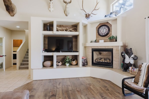 Interior - Lake Hatcher. Big Fish. Great Hikes. Nature Everywhere! (Pagosa Springs)