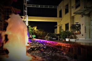 Front of property – evening/night - Mohan Vilaas (New Delhi)