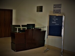 Reception - Mohan Vilaas (New Delhi)