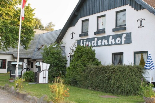 Ferienwohnung Rosenstube - Lindenhof