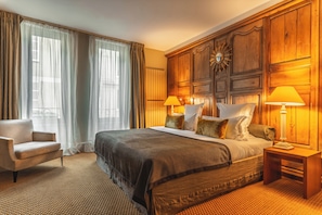 Superior Room | 1 bedroom, premium bedding, minibar, in-room safe - Lion d'Or 1774 - Châteaux de la Loire (Romorantin-Lanthenay)