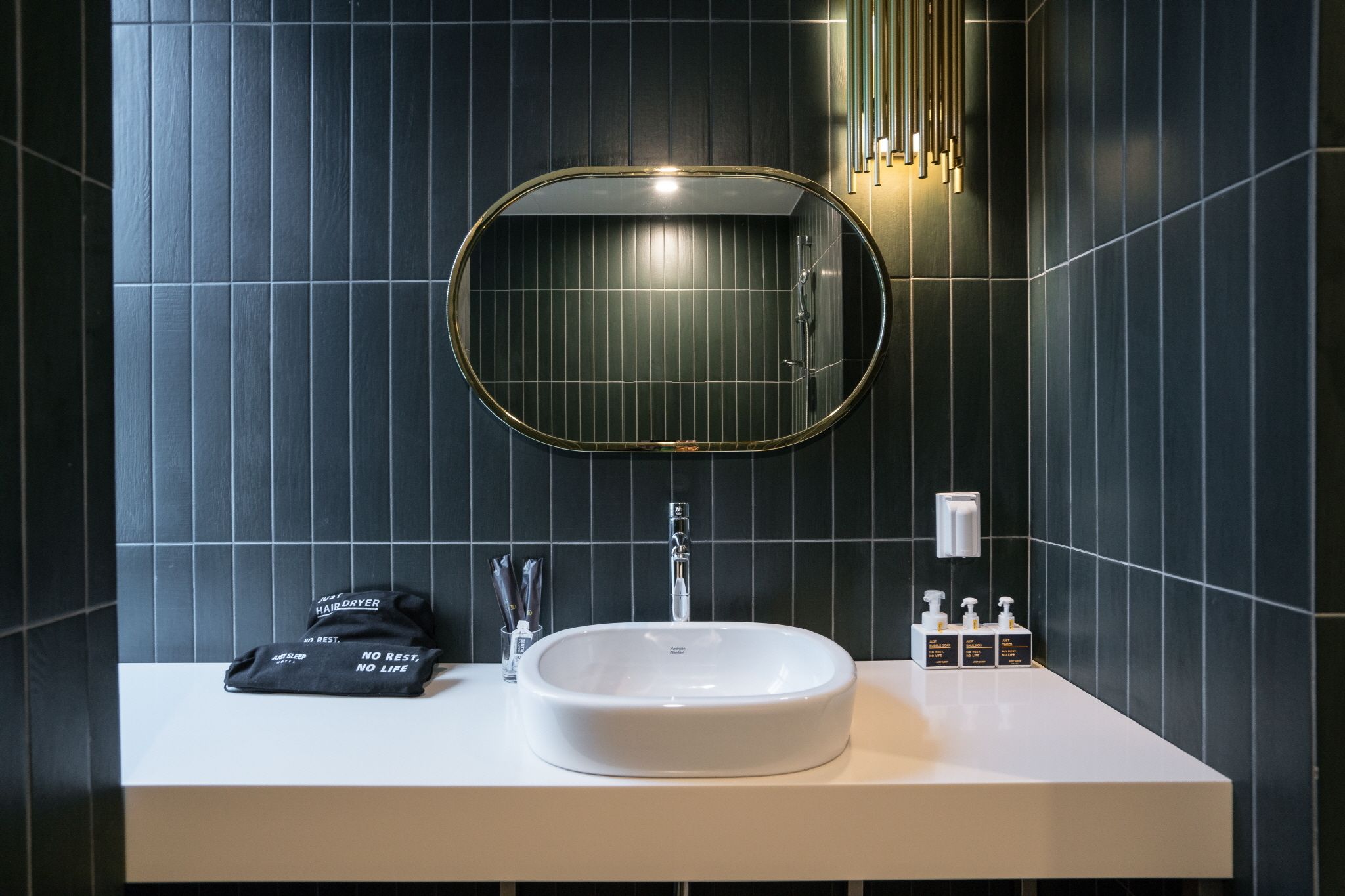 Suite, jet tub | Wastafel kamar mandi