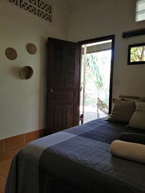 1 habitación, ropa de cama de alta calidad y colchones Select Comfort 