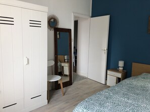3 habitaciones, tabla de planchar con plancha y wifi gratis 