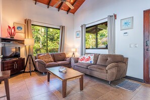 Smart TV y reproductor de DVD 