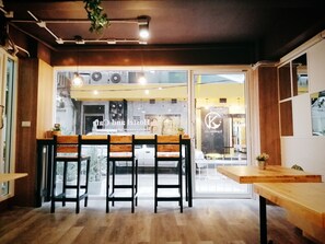 Front of property - White House Hostel (Bangkok)