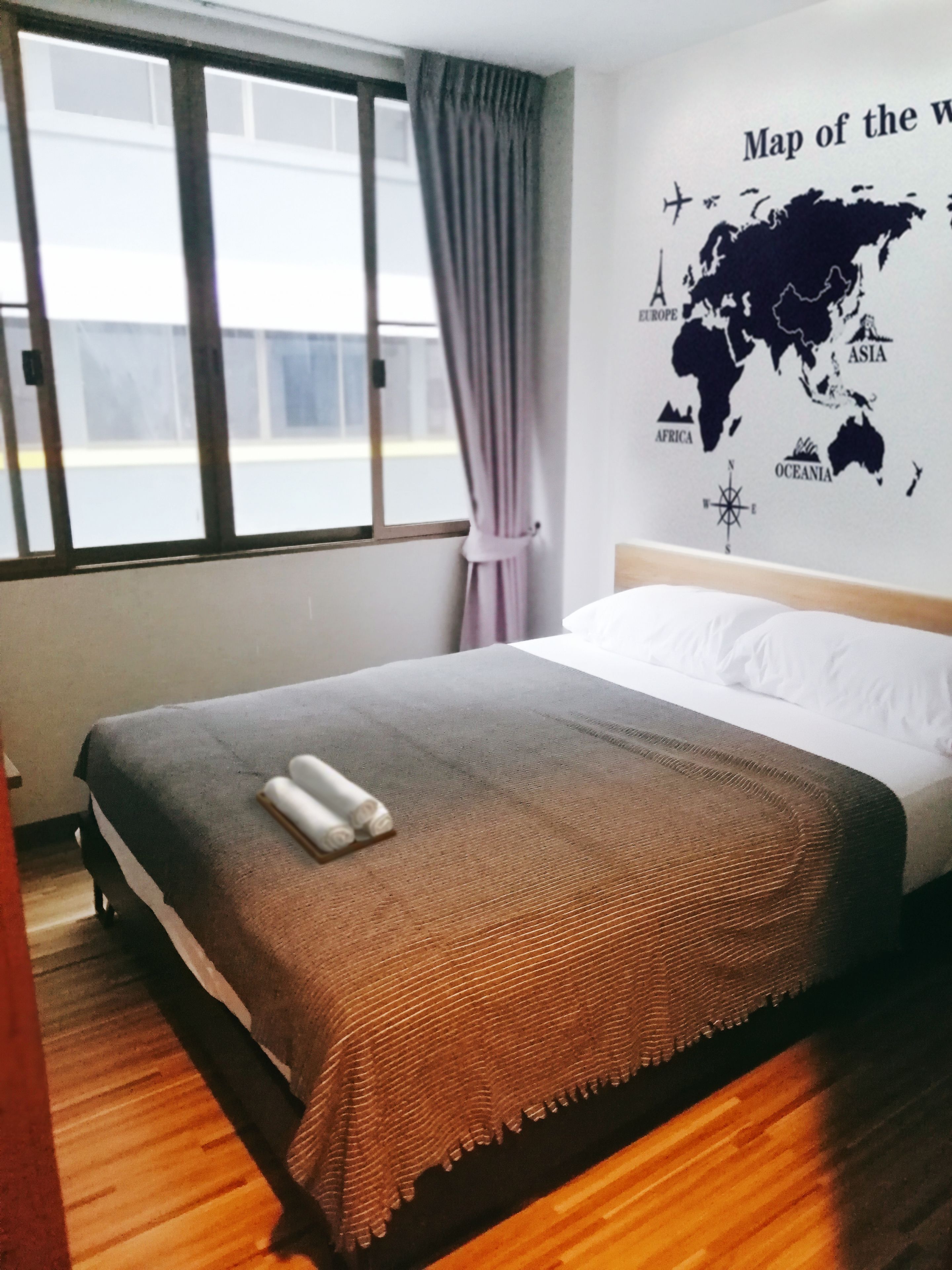 Photo - White House Hostel