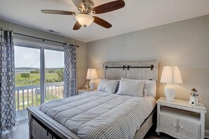 3 bedrooms, travel cot, free WiFi, wheelchair access