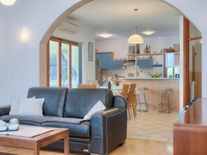 TV - Vacation home Corina by Interhome (Medulin/Šišan)