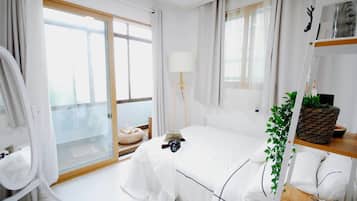 Rumah Keluarga, 3 kamar tidur, Bebas Asap Rokok, dapur | 2 kamar tidur, seprai premium, dan selimut bulu angsa