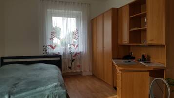 1 Schlafzimmer, WLAN, Bettwäsche