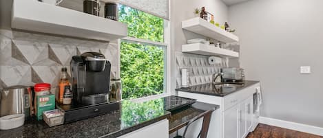 Fridge, microwave, dishwasher, coffee/tea maker