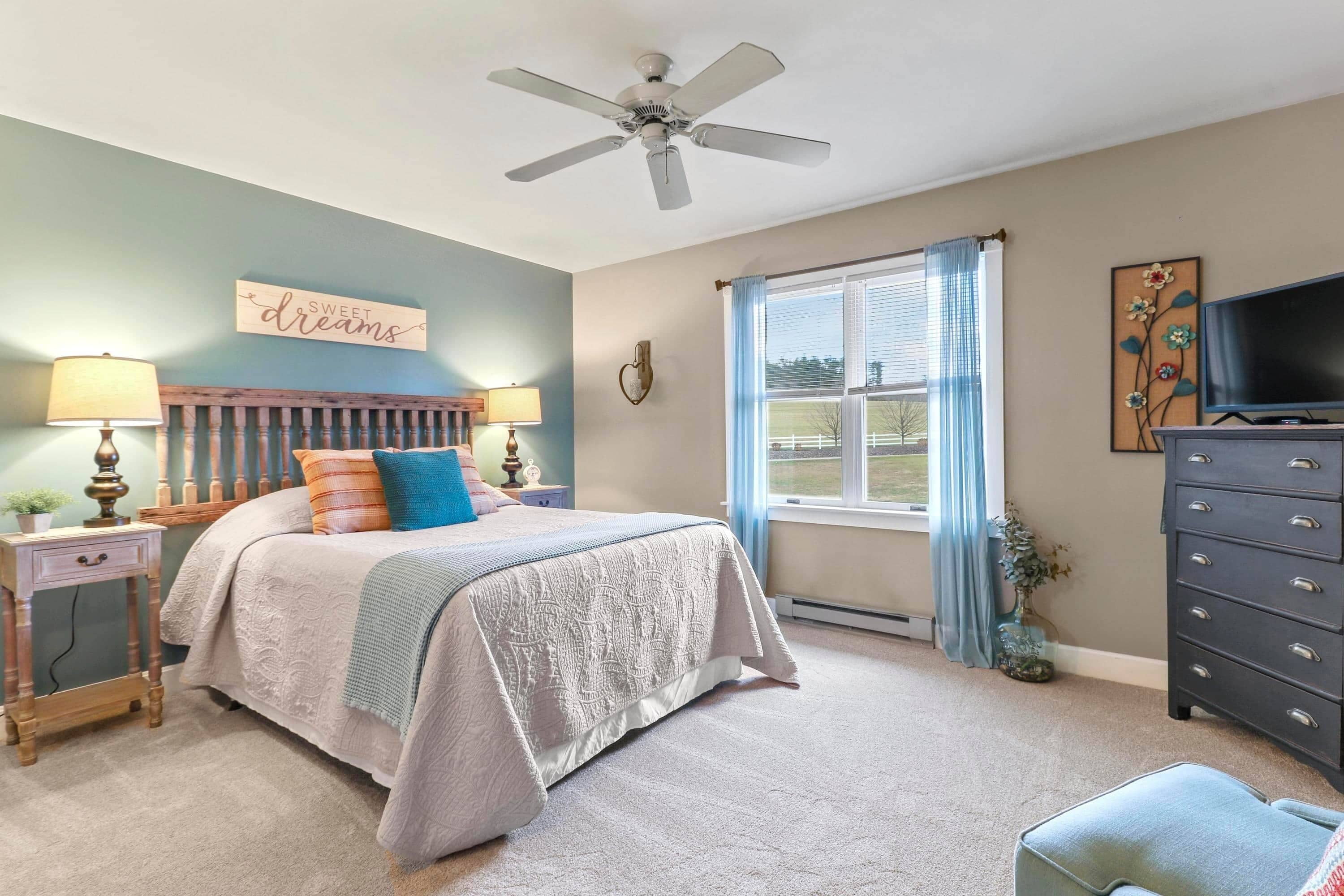 1 soverom, strykejern/-brett, wi-fi og sengetøy