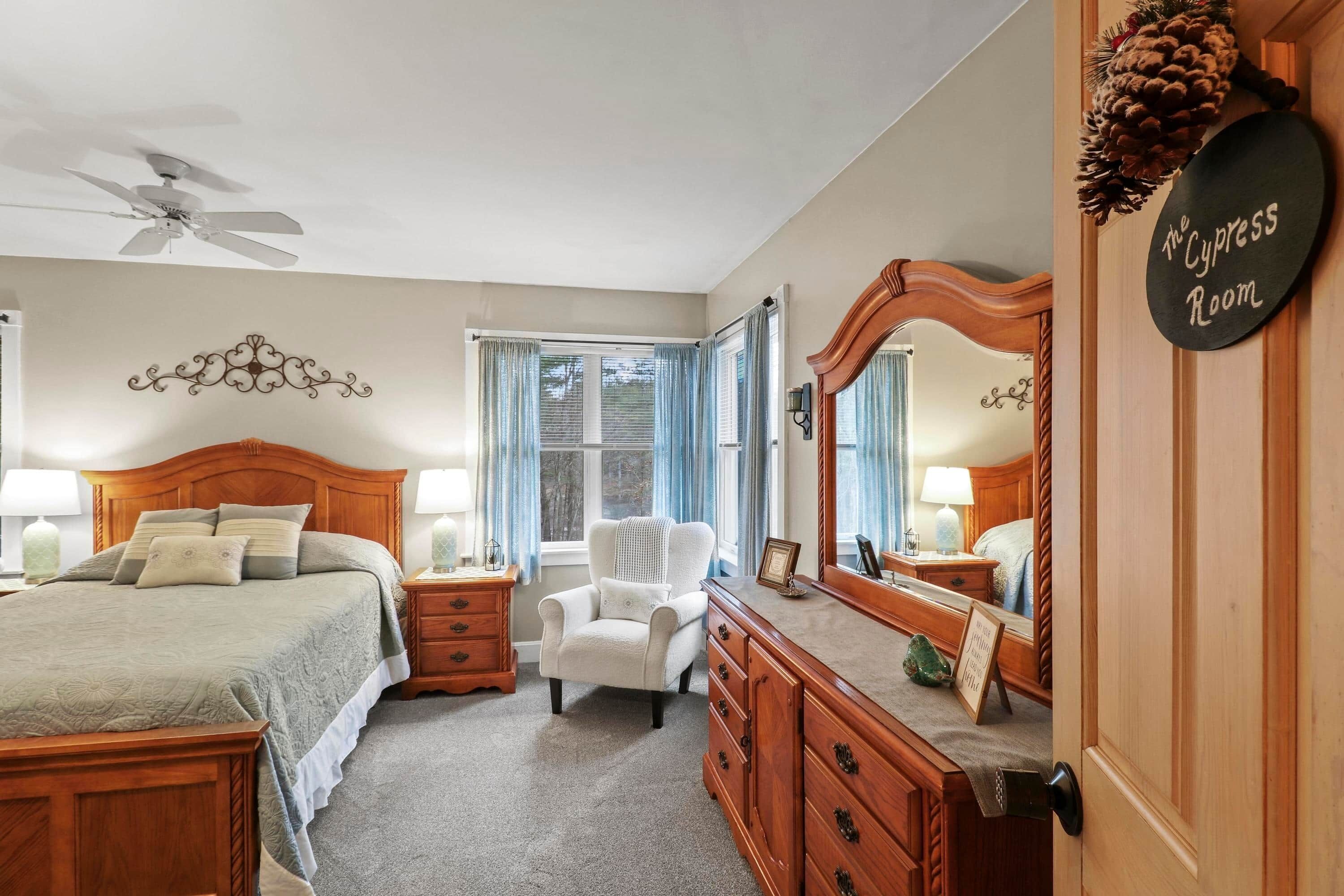 1 bedroom, iron/ironing board, travel crib, WiFi