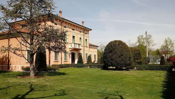 Unclassified image, 1 of 39, button - Residence Il Ciliegio (Luzzara)