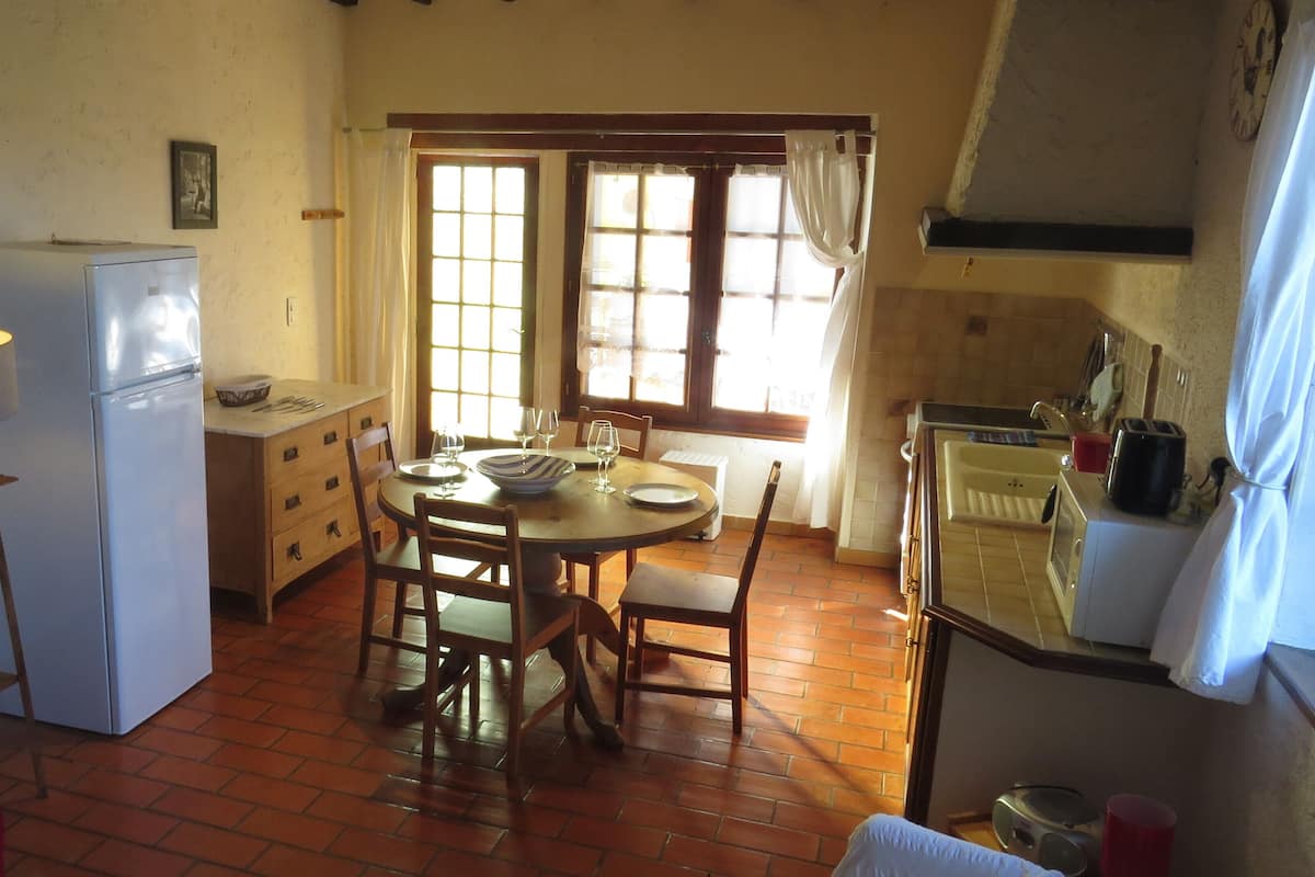 Private kitchenette