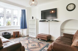 Deluxe-Haus, Mehrere Betten, Nichtraucher, Kühlschrank und Mikrowelle | Wohnzimmer
