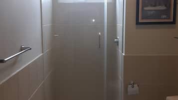 Apartment | Bathroom | Shower