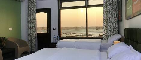 Habitació doble o amb dos llits individuals Deluxe | 1 dormitori, llençols de cotó egipci i roba de llit d'alta qualitat