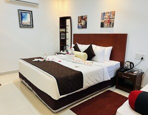 The Nest Room A/c - Coorg Jungle Camp Backwater Resort (Somvarpet)