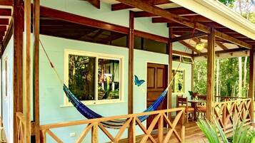 House | Terrace/patio