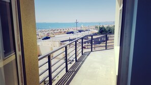 Apartment, 2 Bedrooms | Balcony - Antalya Beach&Hotel (Baku)