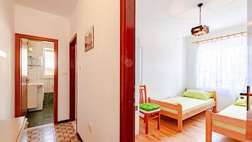 2 Schlafzimmer, Bügeleisen/Bügelbrett, kostenloses WLAN, Bettwäsche